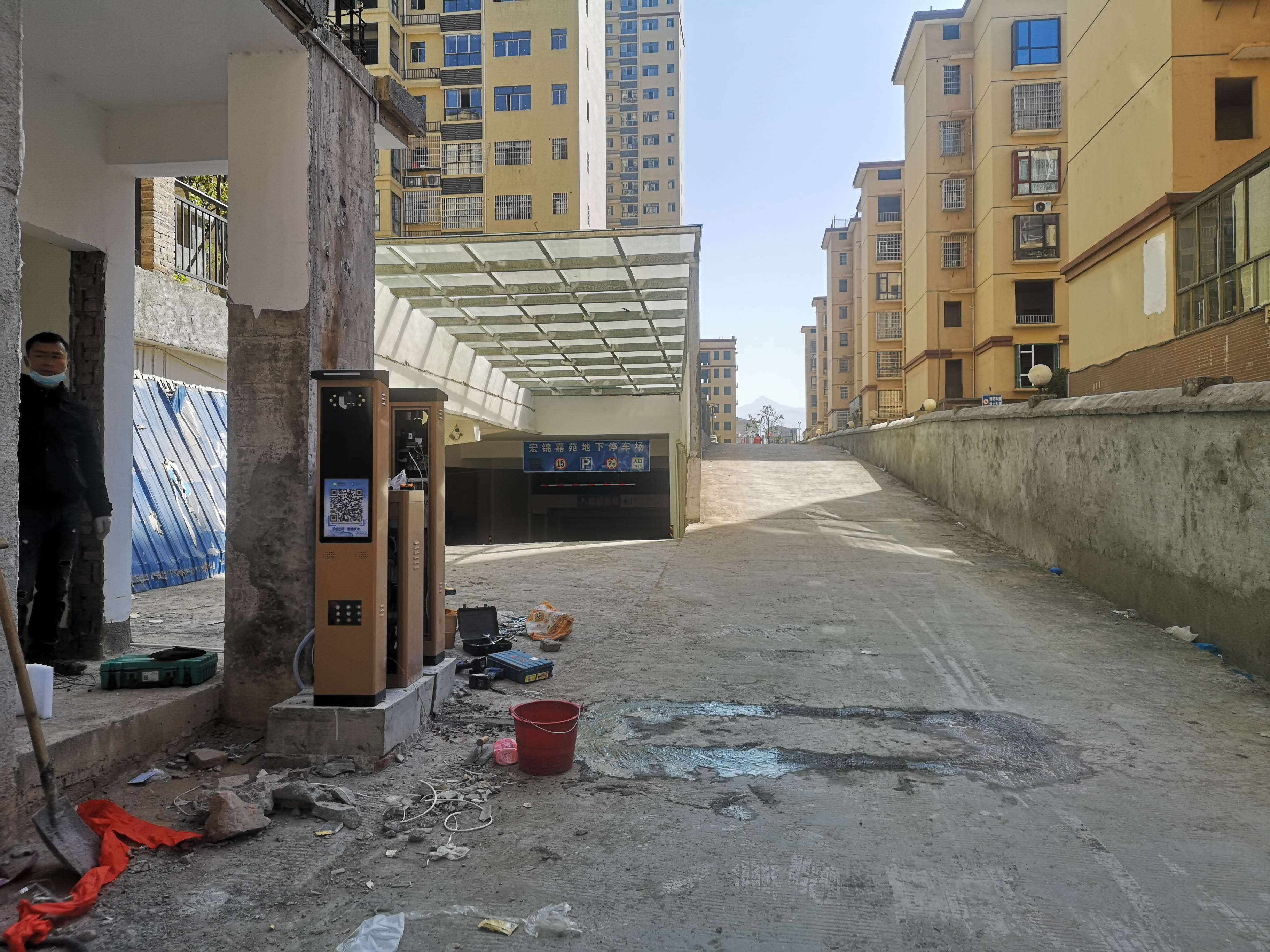 長沙雷隆智能科技有限公司,車牌識別系統(tǒng),停車收費系統(tǒng),車牌識別一體機(jī),智能通道閘,湖南車牌識別道閘系統(tǒng),人行通道閘,智能道閘